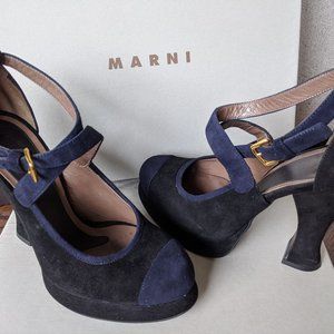 Marni - Criss Cross Suede Platform Pumps – Size 9